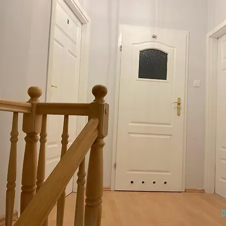 Bonjour - 10 Min To Old Town Gdansk,pkp & Shopping Mall Homestay Gdansk