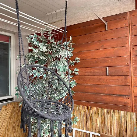 Bonjour - 10 Min To Old Town Gdansk,pkp & Shopping Mall Homestay Gdansk